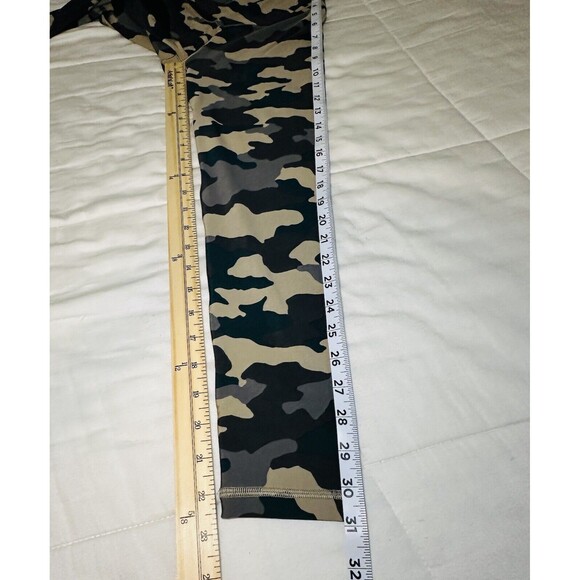 AERIE Crossover Waist Real Me 7/8 Green Camo Leggings SMALL SHORT‎ NWT - Picture 11 of 11
